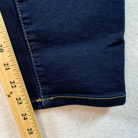 Dark‎ Wash Skinny Ankle Crop Jeans - Picture 10 of 13